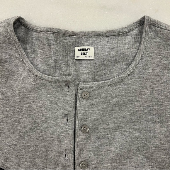 Aritzia Sunday Best Izzy Cardigan Grey XXS (NWT) - Picture 7 of 7